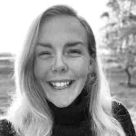 sarah lowe - Yoga TTC Student Testimonial