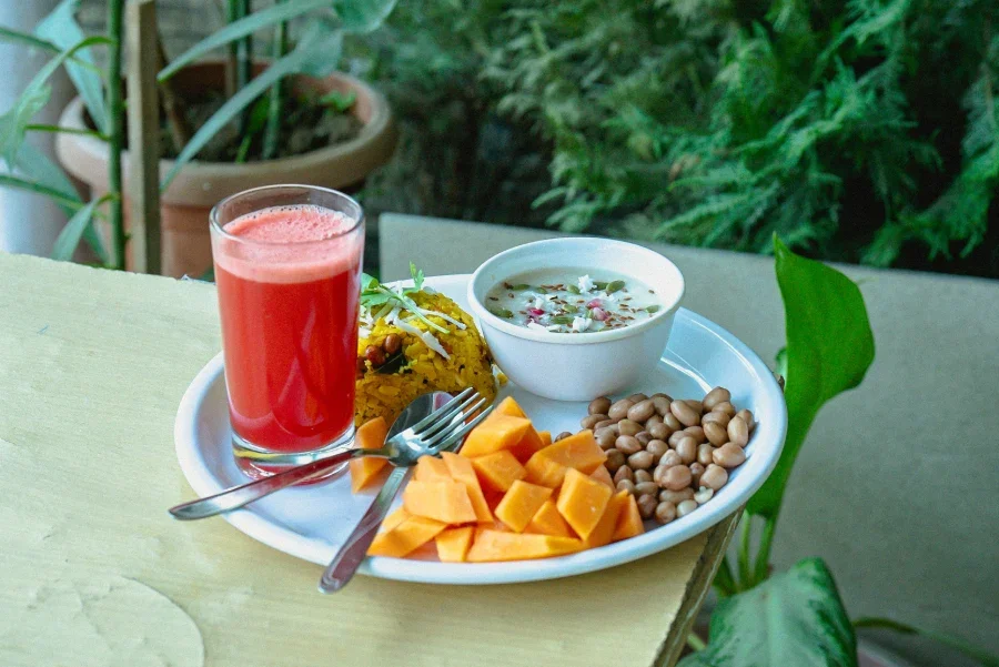 Healthy sattvic meals at Vinyasa Yoga Academy
